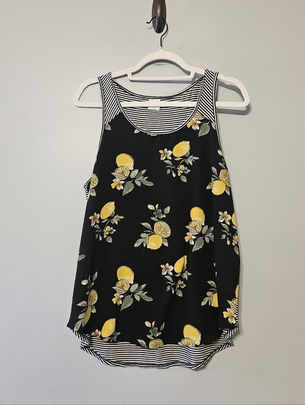 Kaileigh Black Tank Top with Yellow Lemon Print